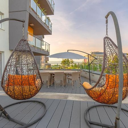 Апартаменты Admiral Luxury IV Apartman By Bltn Шиофок Экстерьер фото